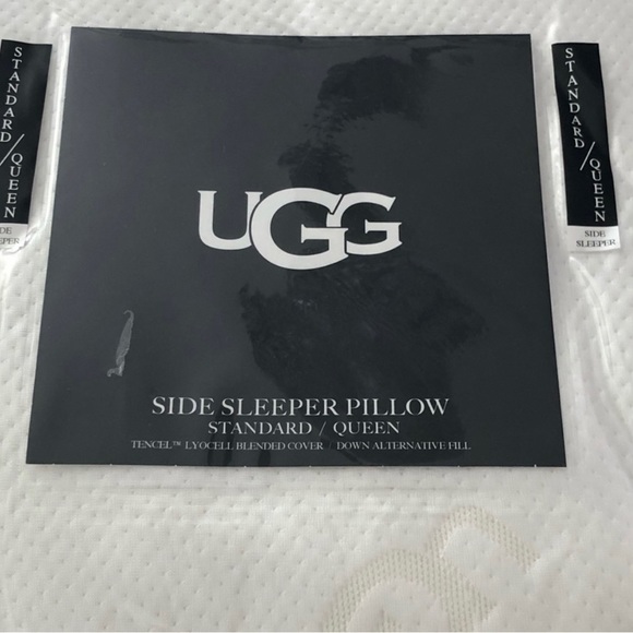 ISO UGG side sleeper pillow - preferably king size but will accept Queen! - Picture 2 of 3